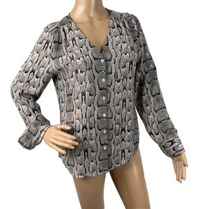 Express Shirt Size S Animal‎ Print Snake Button Front Tab Sleeve Blouse V-Neck